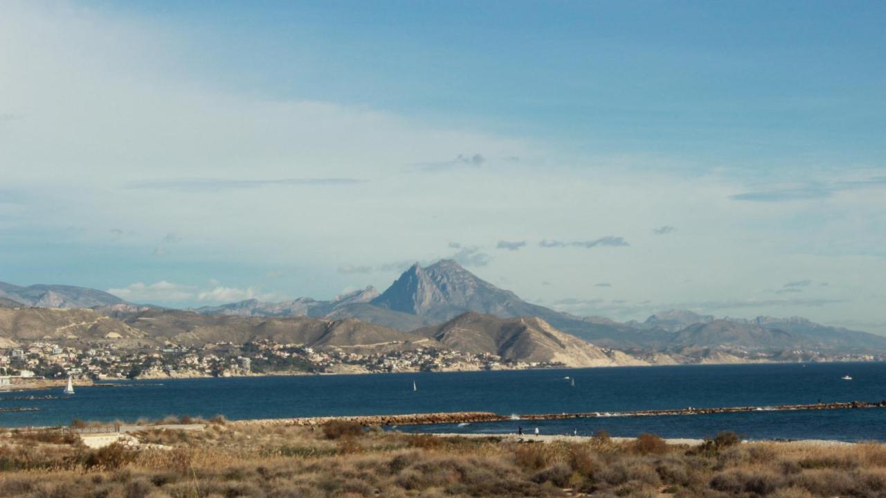 엘 캄펠로 Cabo Mar 아파트 객실 사진